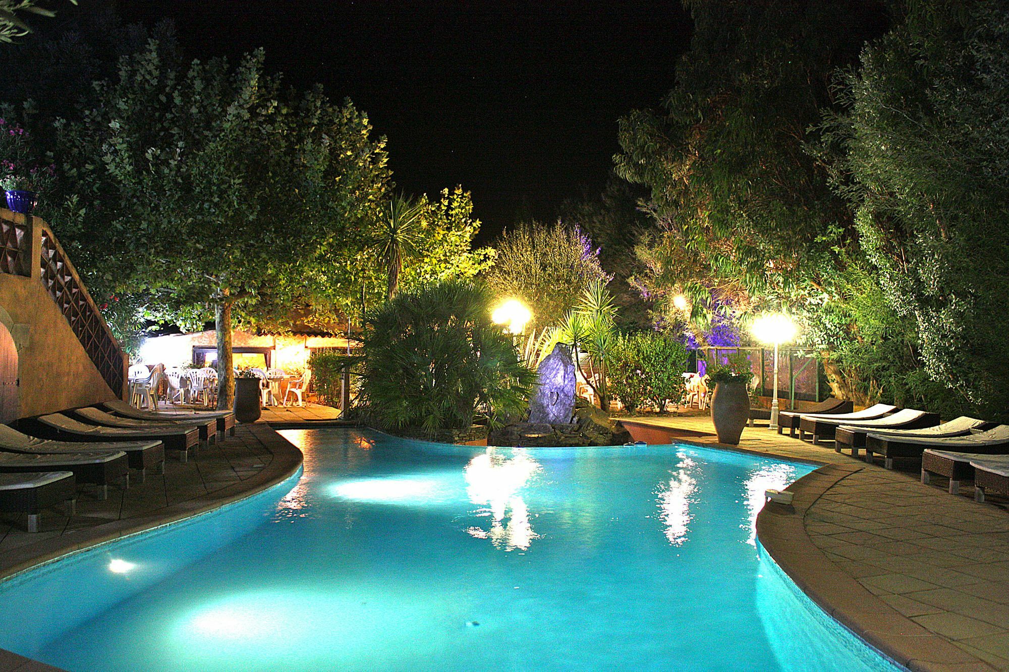 Athenopolis Hotel Grimaud Kültér fotó